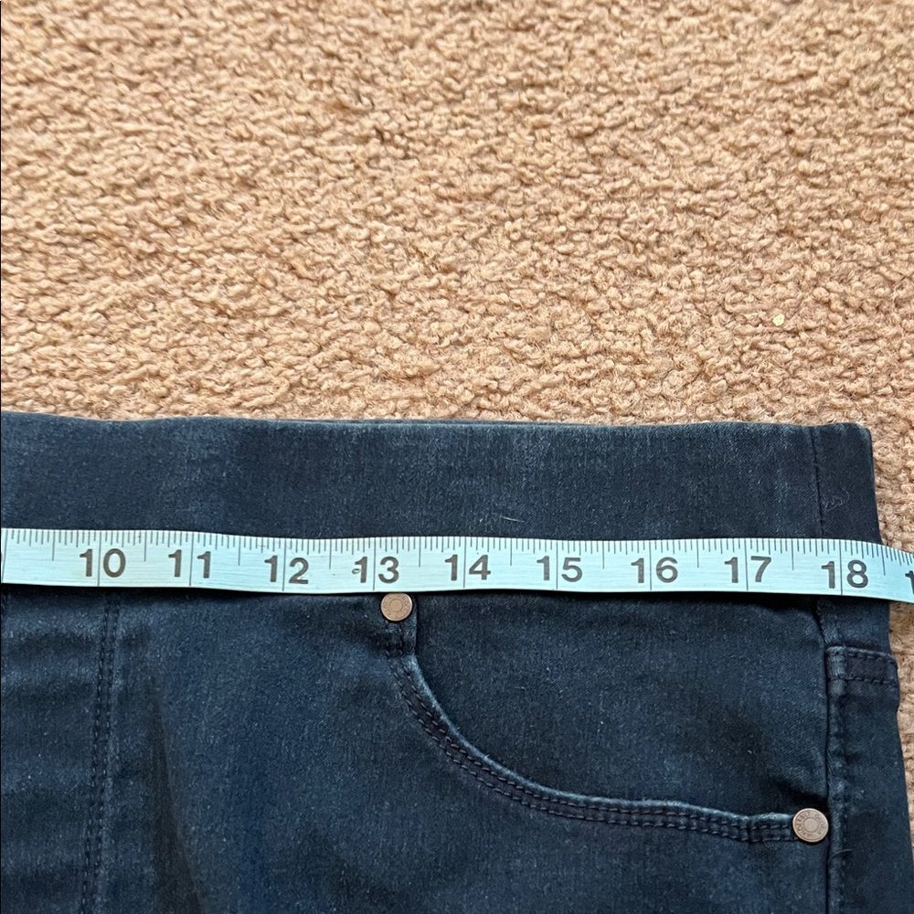 Gloria Vanderbilt Women's Navy Skinny Jeans - Picture 8 of 9